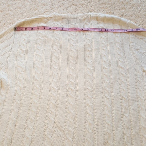 Men's Off White Jantzen V-Neck Sweater. Sz XL. - Picture 7 of 7